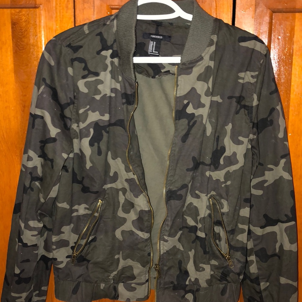 Camp bomber jacket
